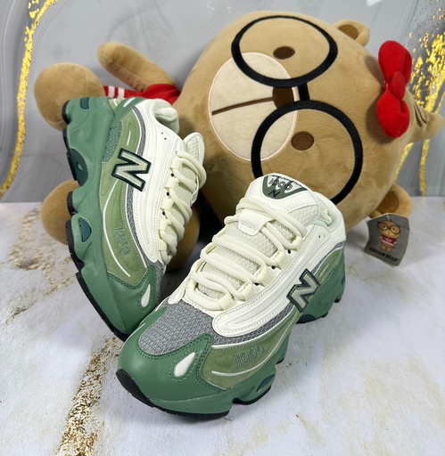 New Balance 1000 Beige-Verde Limon