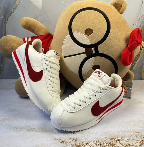 Nike Cortez Blanco-Cereza