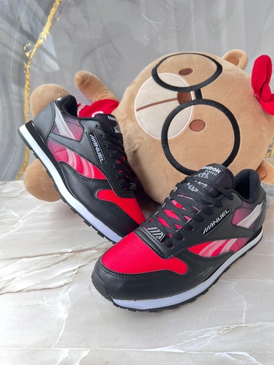 Reebok Negro-Rojo