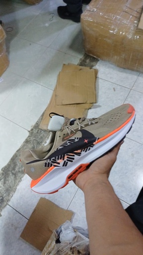 Nike Trail Cafe Naranja