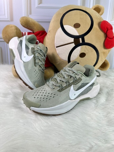 Nike Trail Verde Blanco ATC