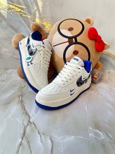 Nike AF1 Beige Suela Azul