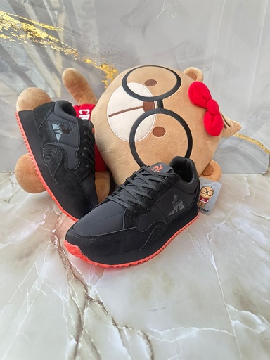 Le Coq #3 Negro Rojo