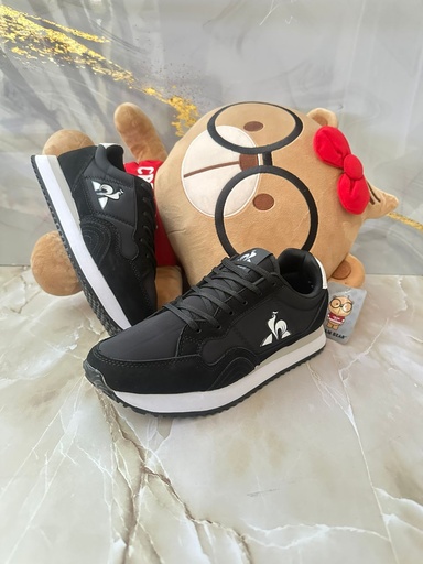 Le Coq #3 Negro Blanco