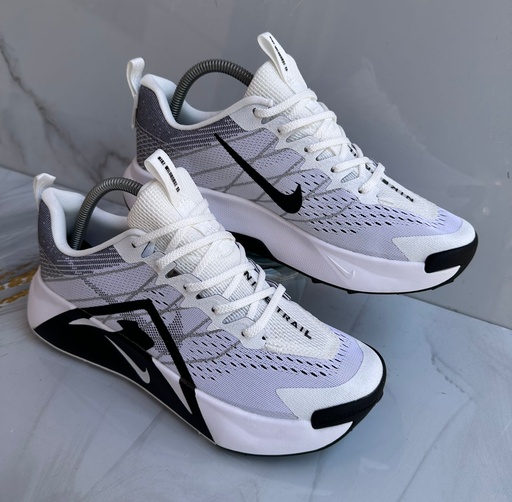 Nike Trail Wildhorse Gris Blanco