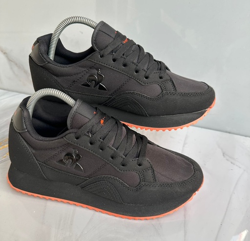 Le Coq Sportif #3 Negro Suela Naranja 