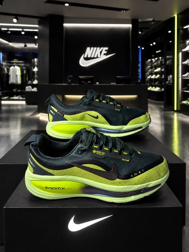Nike Vomero 18 Verde Gris 