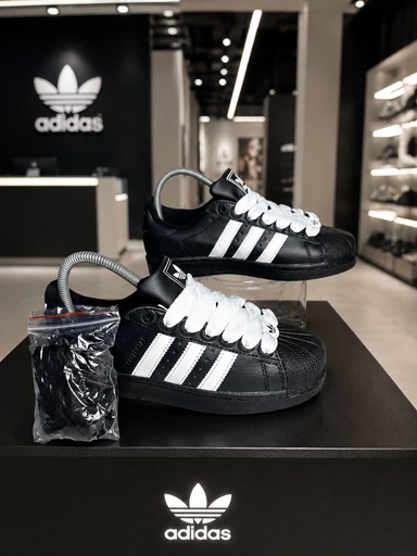 Adidas Superstar Negro Cordon Blanco